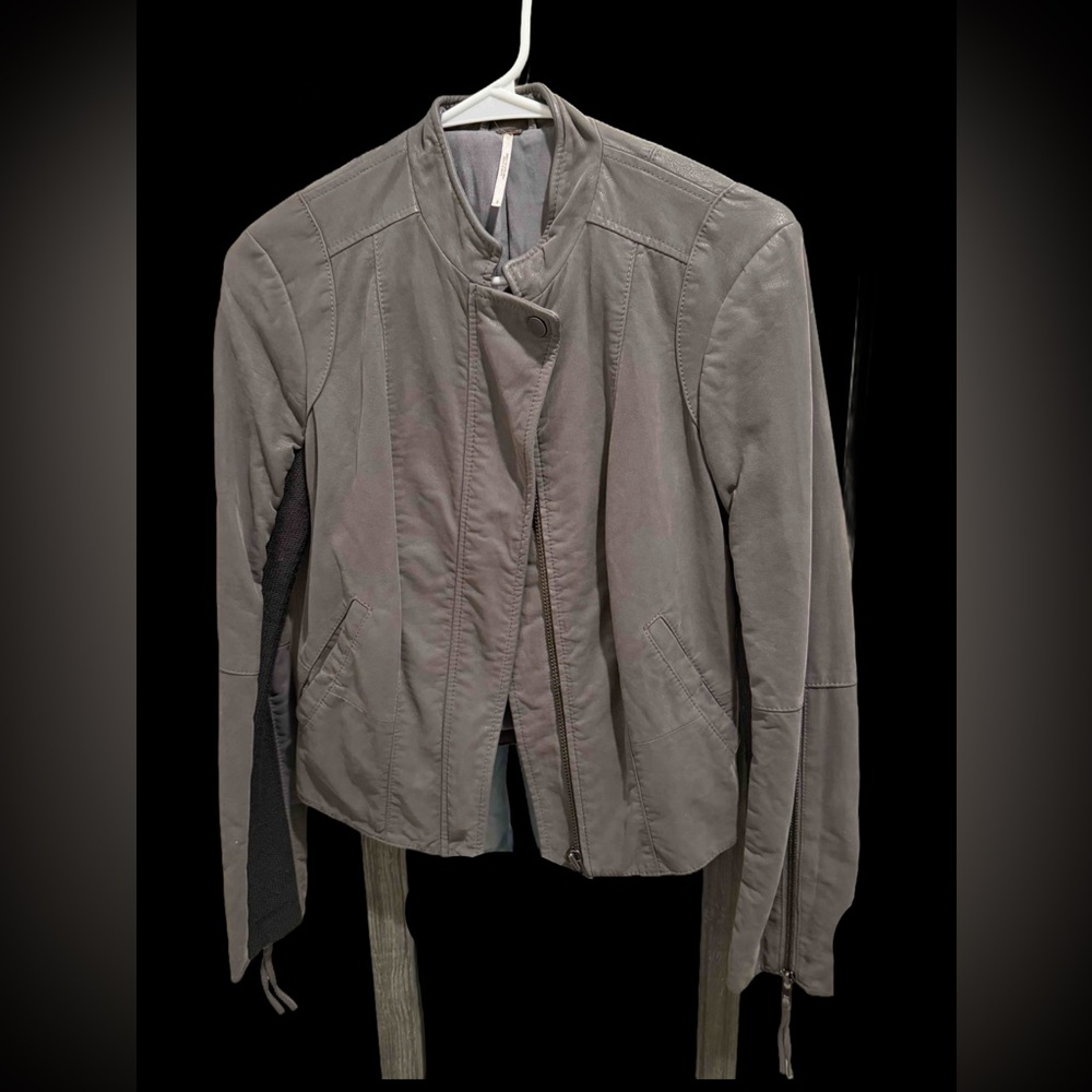 Free People jacket size 2. EUC